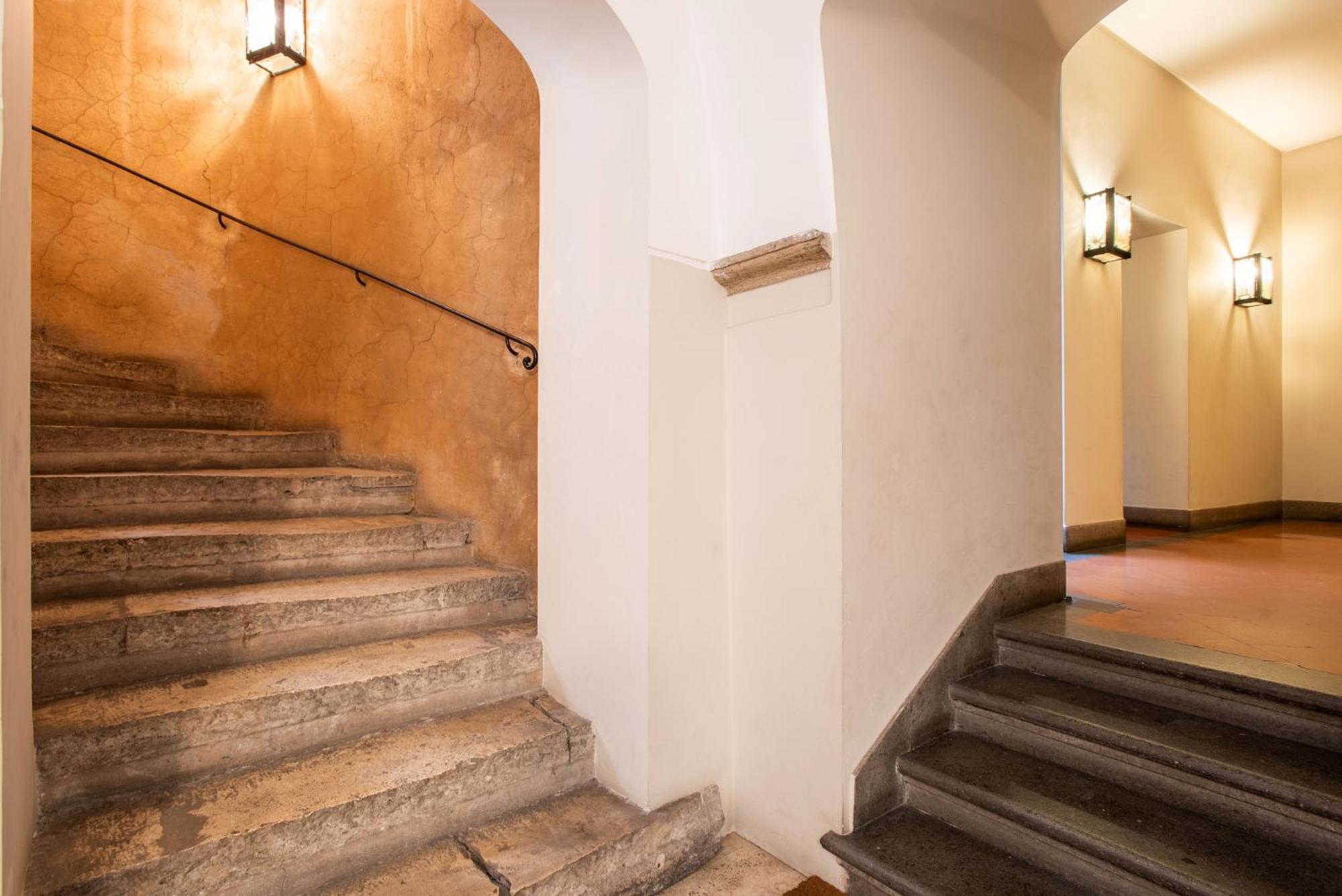 Avila Palace Piazza Navona Apartment *